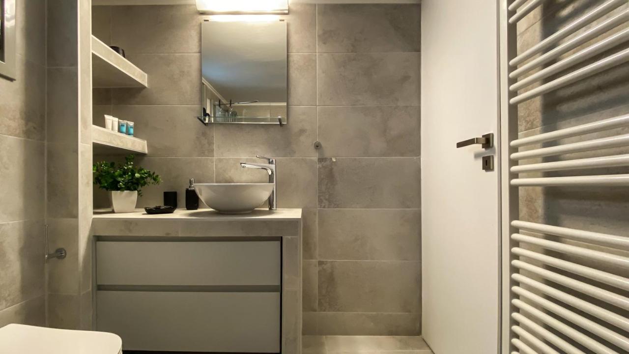 Acropolis Slow Living Apt Under The Parthenon Athén Kültér fotó