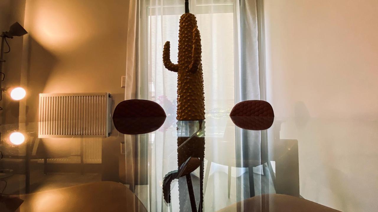 Acropolis Slow Living Apt Under The Parthenon Athén Kültér fotó